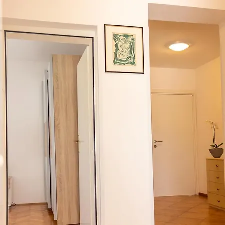 Apartman Centener *